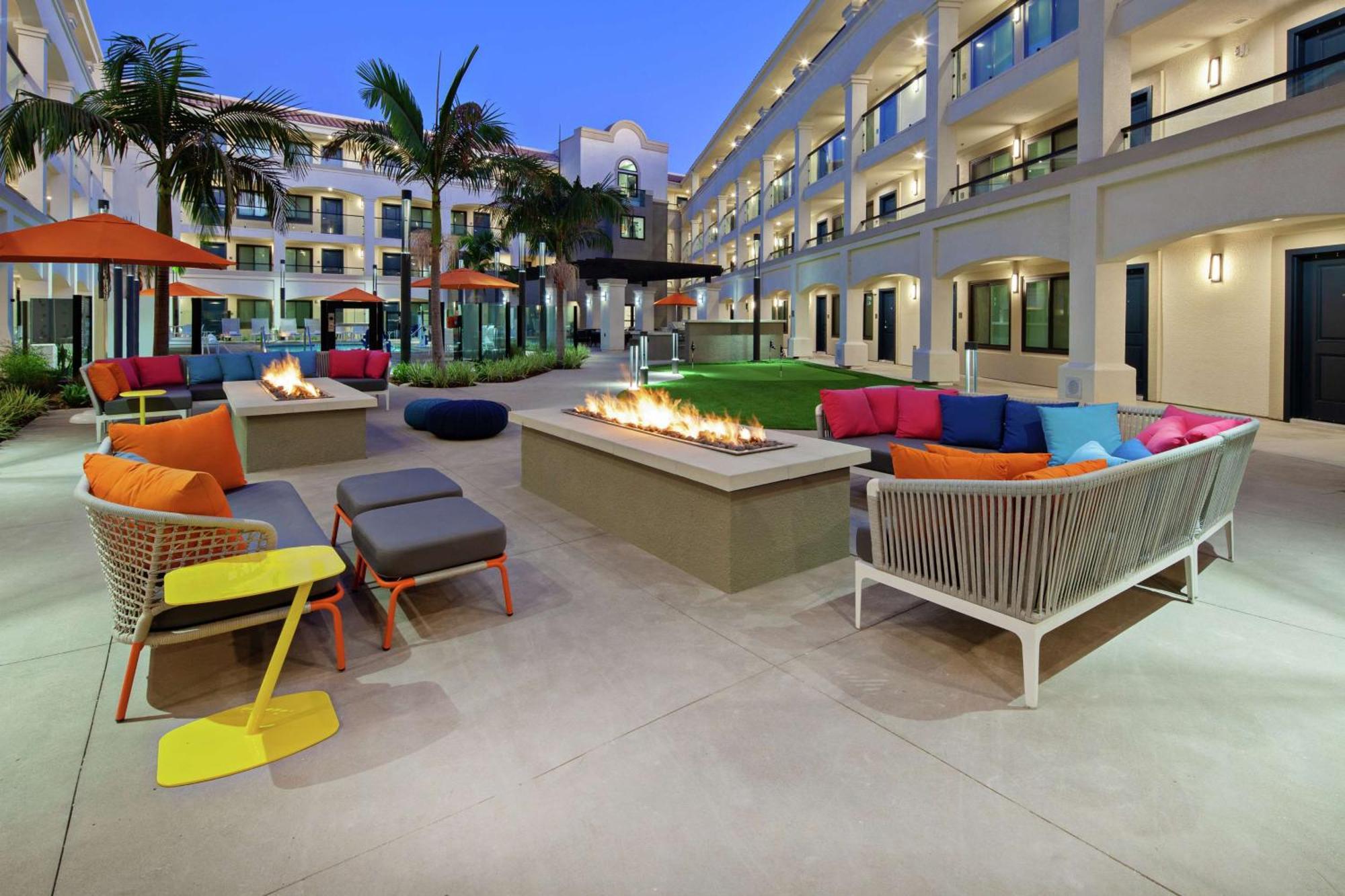 Homewood Suites By Hilton San Diego Central Buitenkant foto